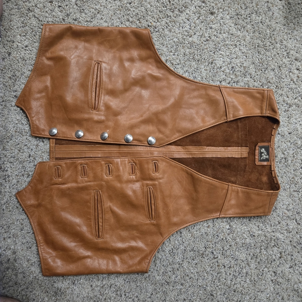Lew n me Leather vest